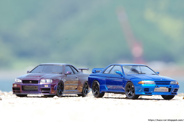 タミヤ 1/24 R32 GT-R ニスモカスタム 完成写真 ミッドナイトパープルⅢ仕様のR34 GT-Rと一緒に