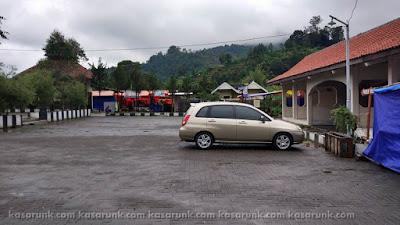 Parkir di Kawah Sikidang