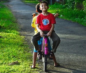 Teaching Your Kids How To Ride A Bicycle - 6 Smart Tips
