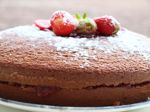 recette gateau au yaourt et confiture de fraises