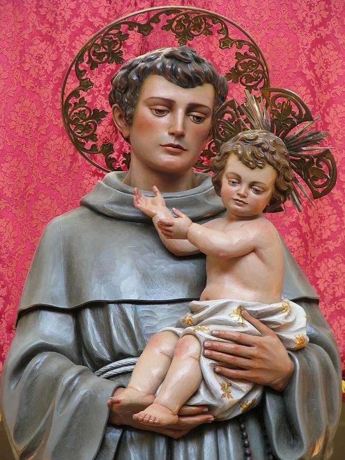 O Santo António já se acabou...mas deixou bem casadinhas as noivas de 2015.