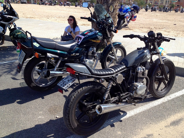 Street Tracker Honda CB 250 "Cheap Tracker"