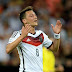 Ozil: Germany want to win World Cup for Low
