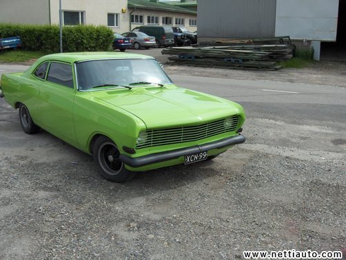Opel Rekord CHOPATTU COUPE Color Green Year model 1965 Mileage 30000 km