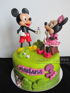 O Mickey e a Minnie no 3º aniversário da Mariana