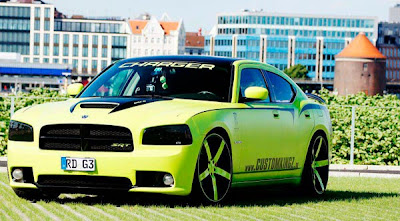 Dodge Charger SuperBee