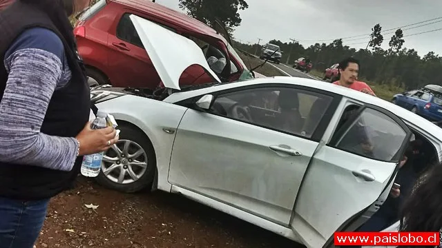 Accidente vehícular en la ruta U-400