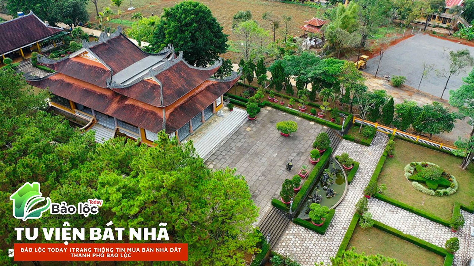 hình ảnh chụp tại tu viện Bát Nhã, tọa lạc tại xã Đambri, thành phố Bảo Lộc, tỉnh Lâm Đồng