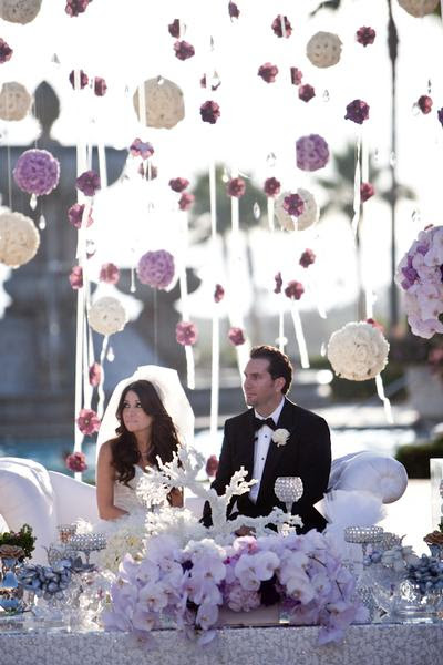 Wedding Venues Washington State on Balls And Streamers Everywhere At This Wedding Are Quite Dramatic