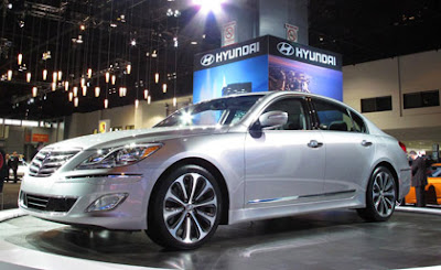 2012 hyundai genesis review