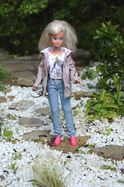 Outfit for Skipper doll jeans, blouse and parka jacket