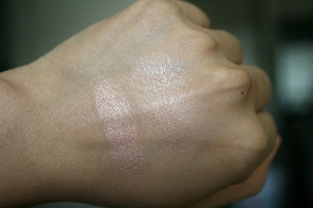 Laura Mercier Face Illuminator in Indiscretion Review, Photos, Swatches