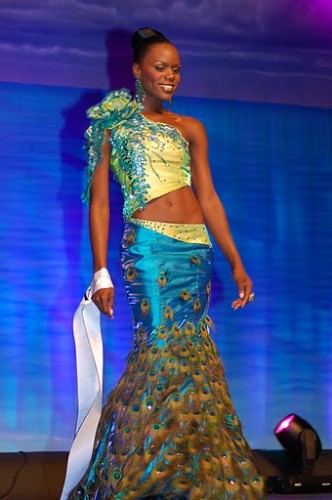 Miss Bahamas World 2012 Daronique Young