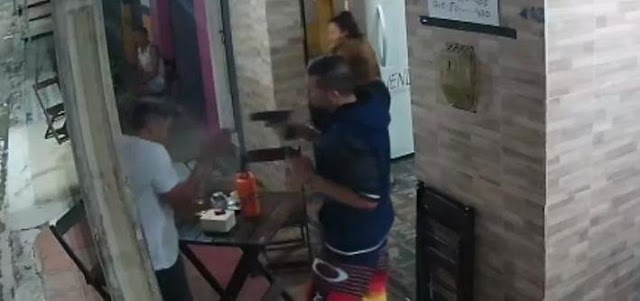 Policial Penal é morto com a própria arma em bar; veja vídeo