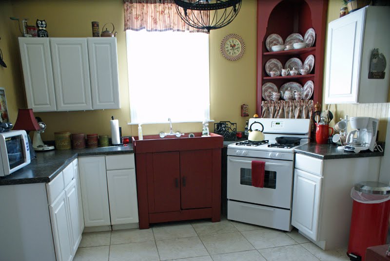 Life at Rose Cottage: Country Kitchen......