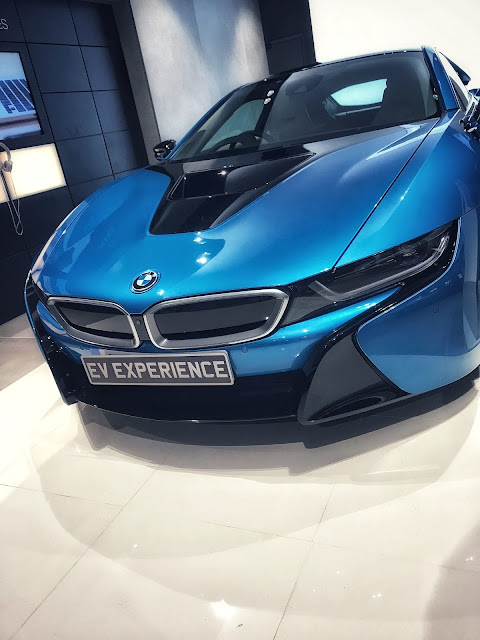 Blue BMW i8 Hybrid