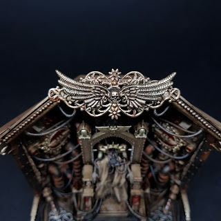 Emperor Golden Throne Warhammer 40k Blanchitsu Grimdark conversion diorama gallery