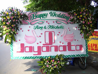 Bunga Papan Pernikahan_Happy Wedding