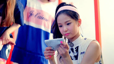 CLC Yujin from Like MV