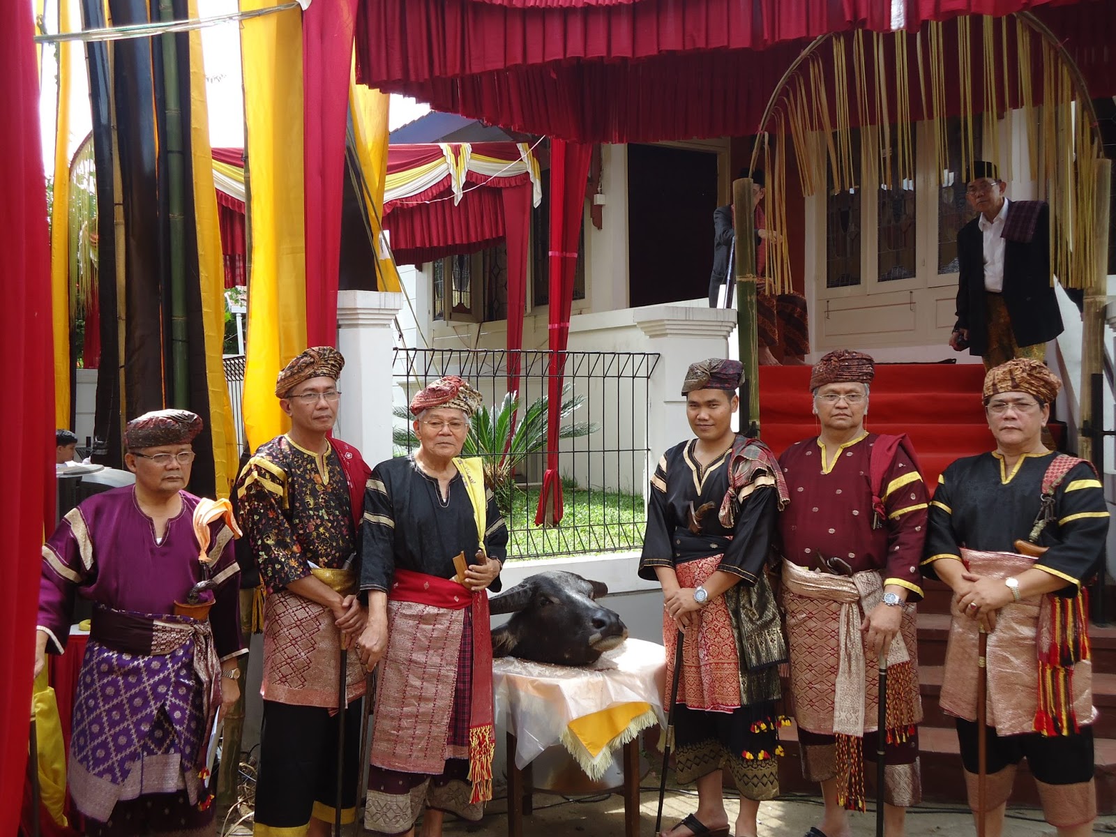 Landasan Budaya dalam Membangun Pariwisata Sumatera Barat 
