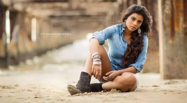 South actress aishwarya rajesh cute pics