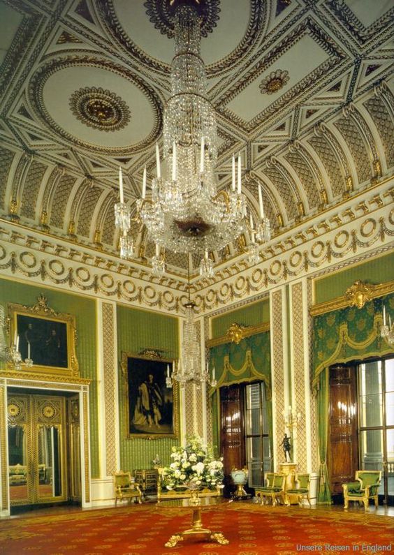 Take a Sneak Peek at Buckingham Palace's Opulent Rooms