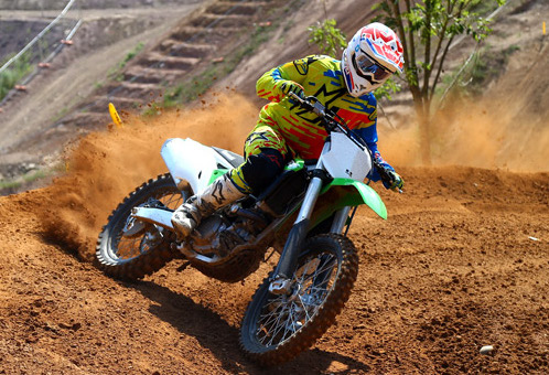 Kawasaki KX 450 F 2016: The Green Smoothness!