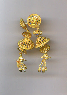 jhumka design in gold,new jhumka design gold,latest gold jhumka designs, gold jhumka,antique jhumka designs, temple jhumkas, Beautiful Gold Earrings pinjada,gold ear studs designs,fancy gold earrings designs,fancy jhumka designs, Samanta Jewellers Designs