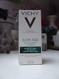 Vichy Slow Âge denná starostlivosť proti vznikajúcim prejavom starnutia pleti SPF 25