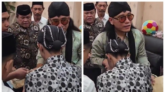 Viral Video Gus Miftah Terima Amplop Super Tebal Usai Ceramah, Netizen Langsung Suudzon Lantaran