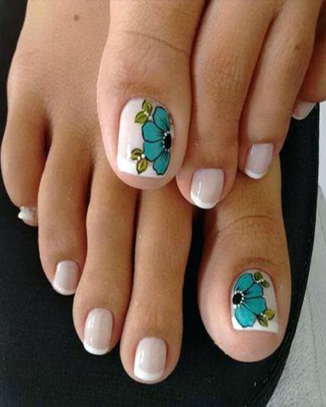 Unas Decoradas Con Flores Y Mariposas Para Los Pies Elsexoso