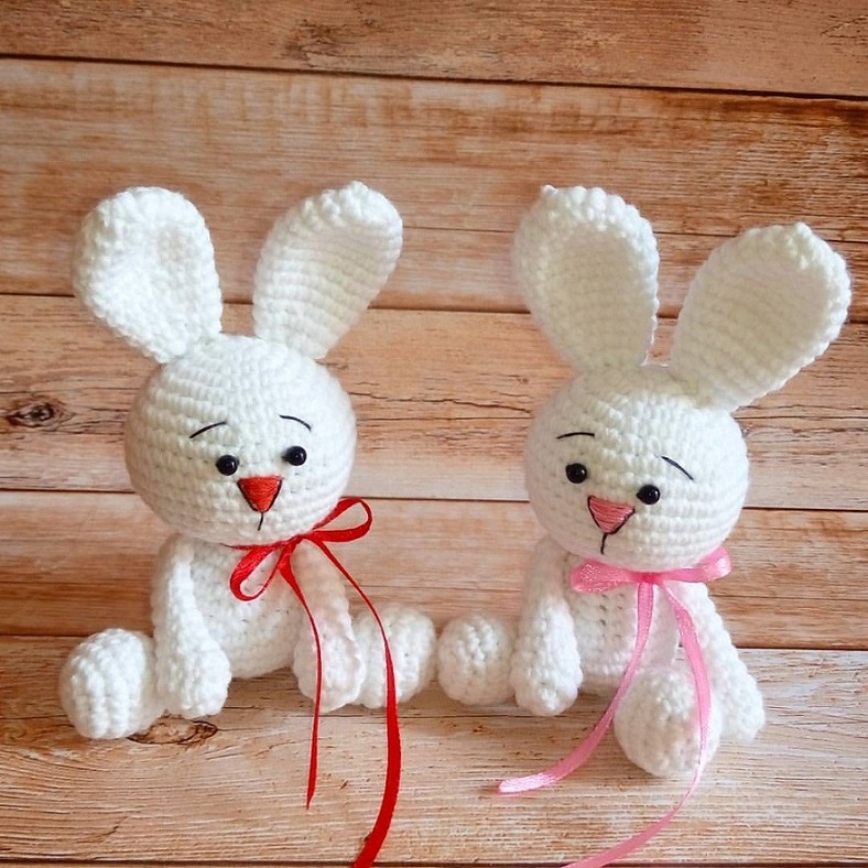 Rabbits amigurumi crochet toys