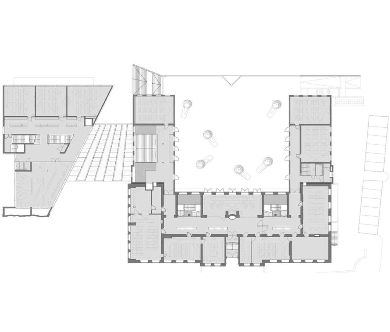 School Extension with Crinkled Wall by Johannes Wiesflecker