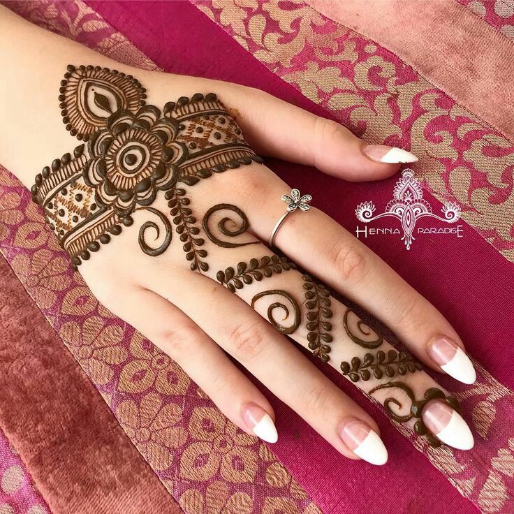 Simple And Easy Arabic Mehndi Designs For Hands Beginner