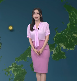 20250617 강아랑 기상캐스터 퍼플룩 블라우스 미니스커트