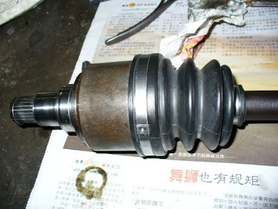 Rides From Boleh Land: Perodua Kancil Drive Shaft Replacement