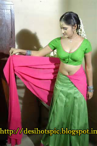 desi bhabhi, hot indian aunties, bhabhi, Hot Indian bhabhi, Beautiful Bhabhi, Beautiful Desi Indian Bhabhi, cute bhabhi, hot desi girls, Lovely Saree, saree, sexy saree, Transparent Saree, yellow saree