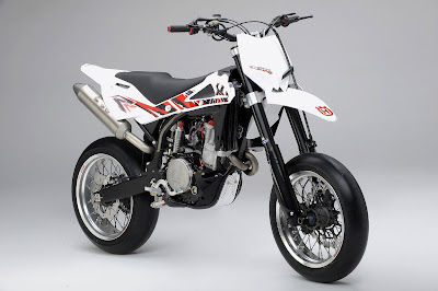 2009 Husqvarna SM530RR front