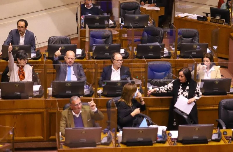 Sala del Senado aprueba modificaciones y prórroga de la Ley de Riego