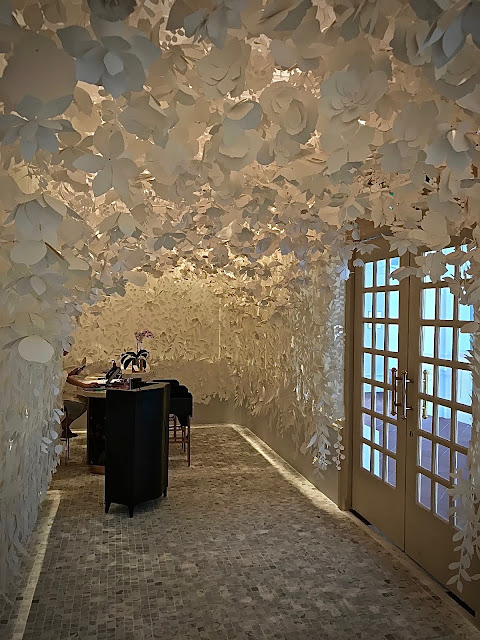 藝 yì by Jereme Leung, Raffles Hotel