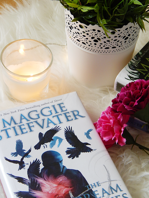 The Dream Thieves No Spoiler Book Review | sprinkledpages