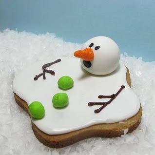 Melting snowman cookie