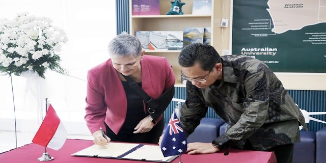 75 Tahun Hubungan Diplomatik Australia-Indonesia, AussieBanget University Roadshow di UNP Resmi Dibuka