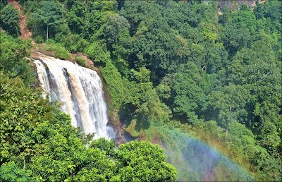 Keindahan Air Terjun Curug Sewu Di Jawa Tengah Yang Indah Sekali