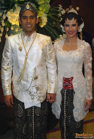 10 Kebaya Pengantin Artis Selebriti Indonesia Info Top10