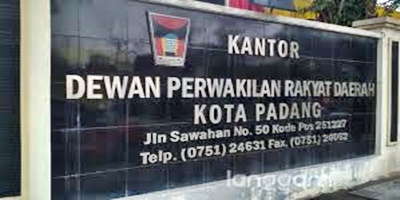 Bapemperda DPRD Kota Padang Studi Banding ke Kabupaten Sidoarjo