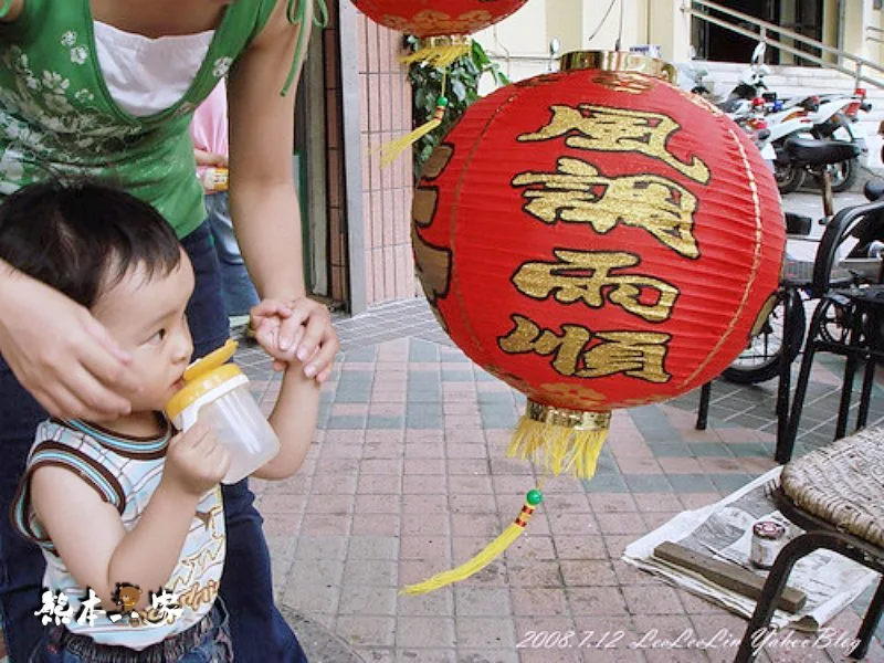 彰化鹿港。國寶級燈籠大師-吳敦厚