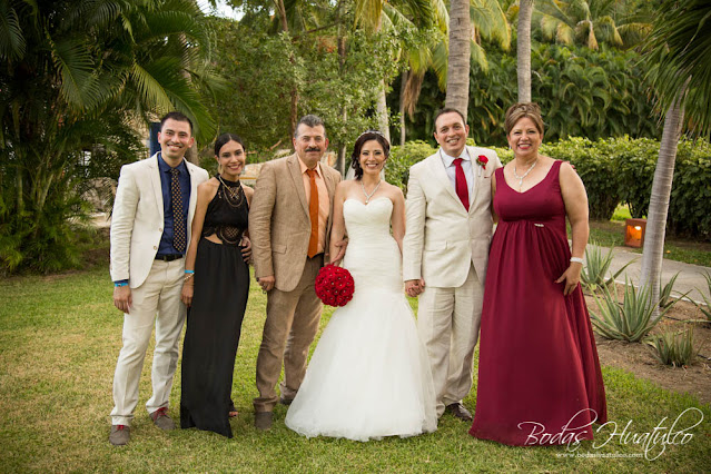 boda en playa, beach wedding, Oaxaca, México, Bodas Huatulco, Wedding Planner