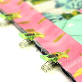 Neon Clover Clips for Quilt Binding 1 (Ode to Notions on CQA)