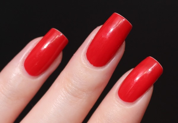 RockTheRunwayGelCoutureEssie5Tage